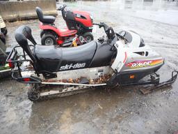 Skido Snowmobile