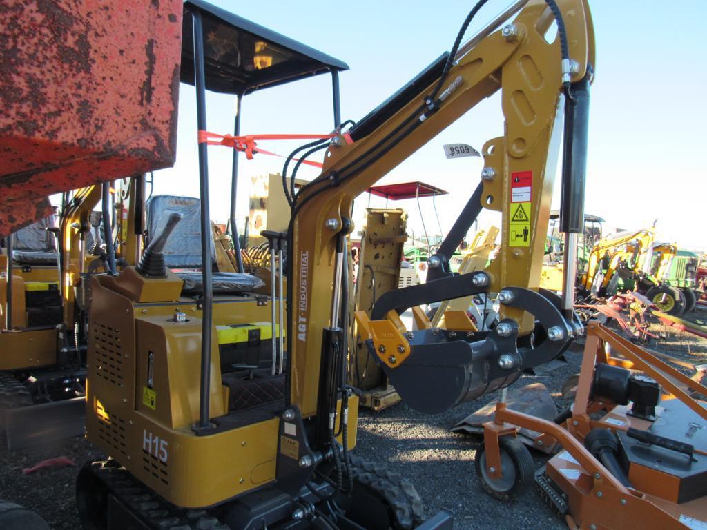 AGT H15 Excavator