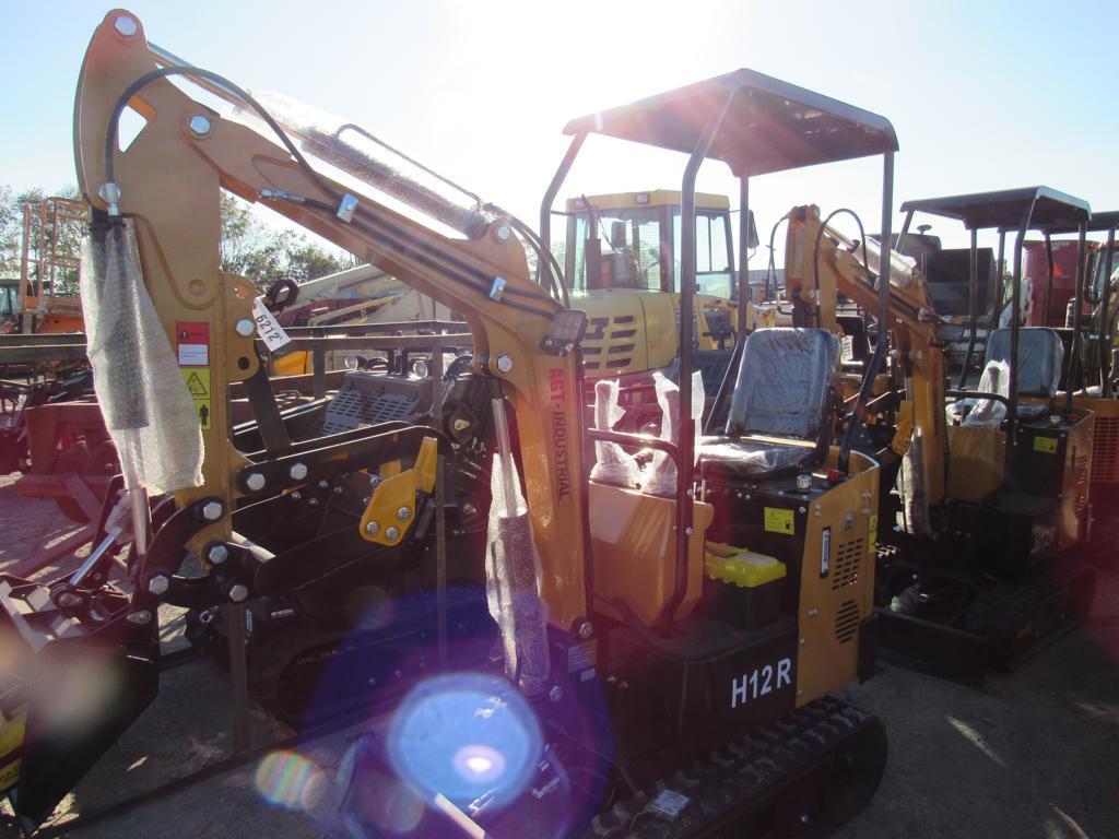 AGT H12R Excavator w/Canopy