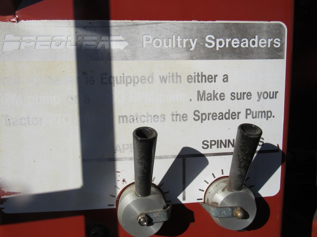 Pequea SP450 Litter Spreader
