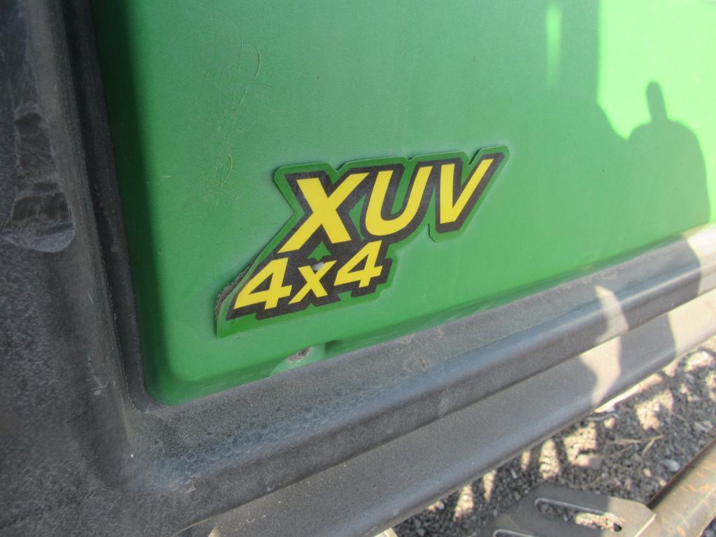 John Deere XUV-855DS4 4x4 Gator