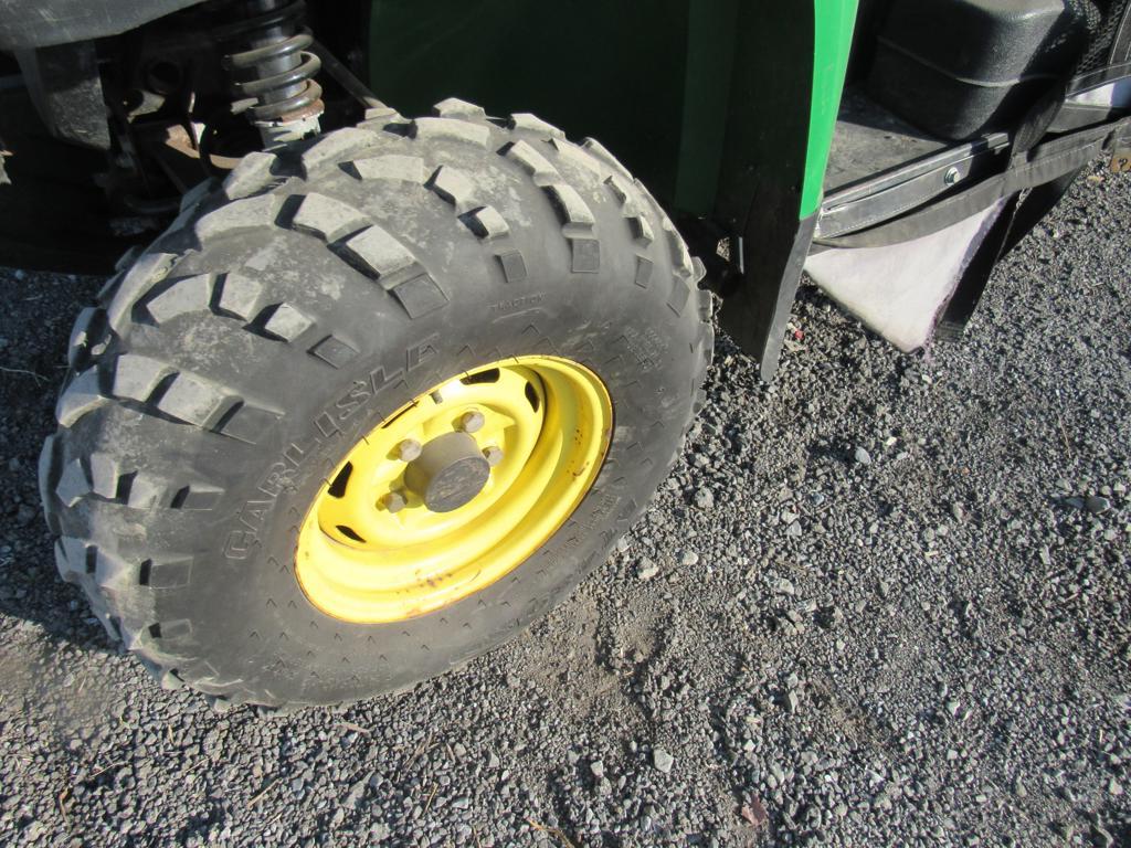 John Deere XUV-855DS4 4x4 Gator