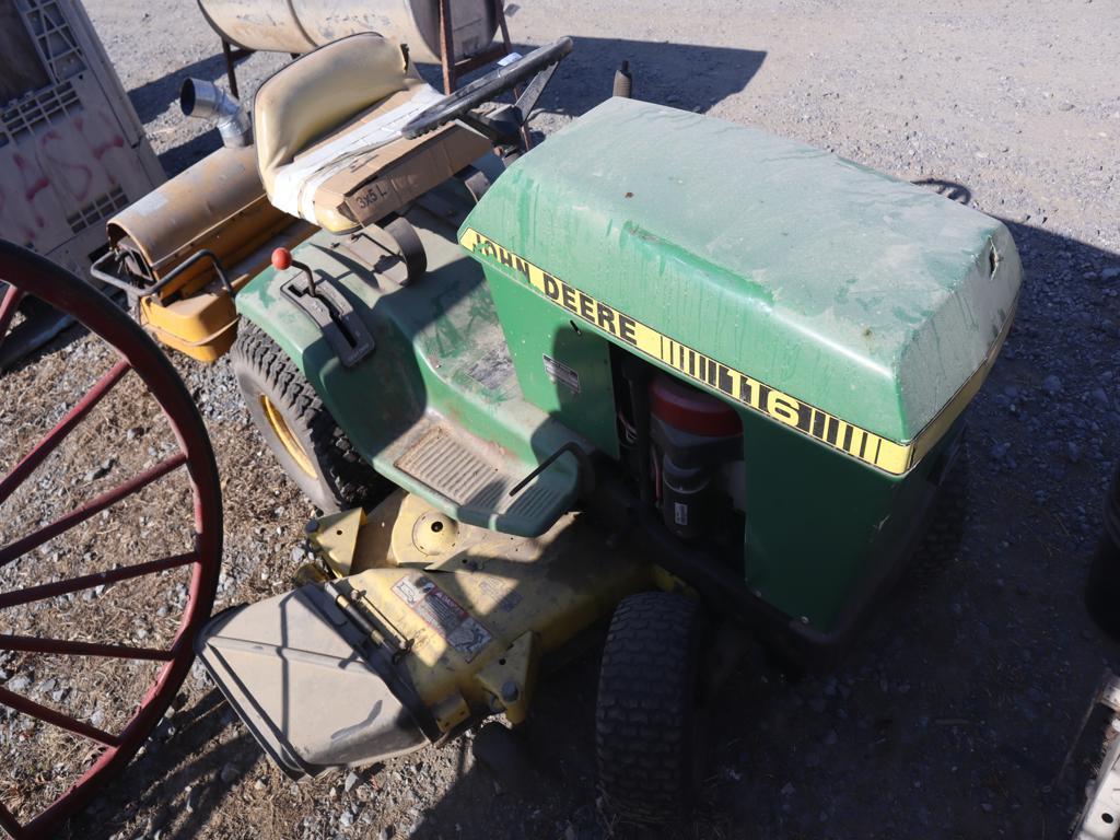 John Deere 118 Mower
