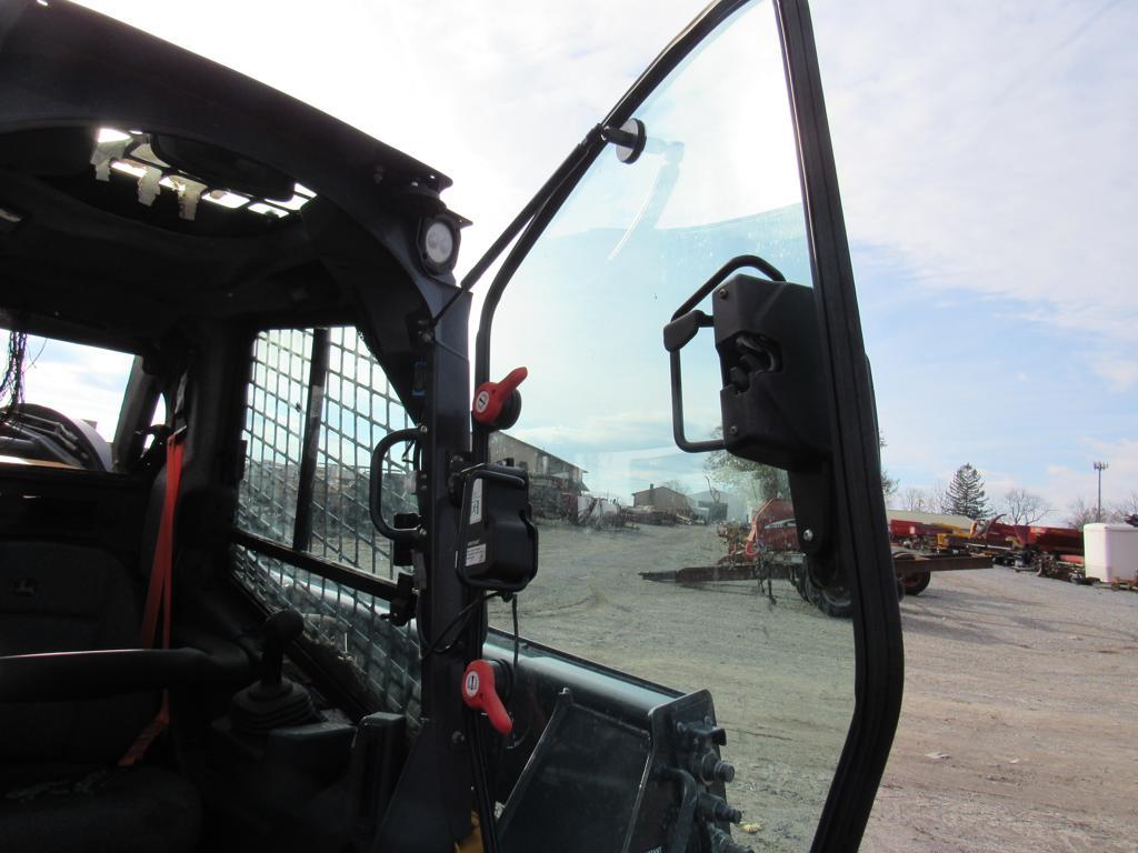John Deere 325G Skid Steer Loader