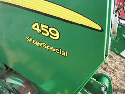 John Deere 459 Round Baler