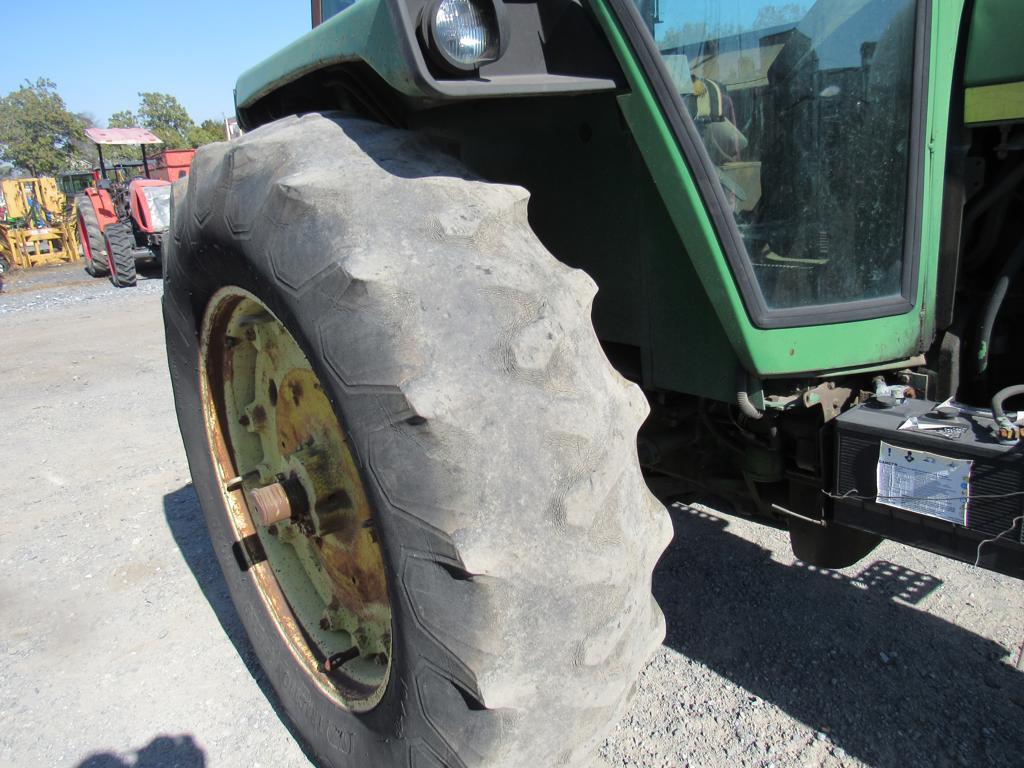John Deere 4230 2WD Tractor