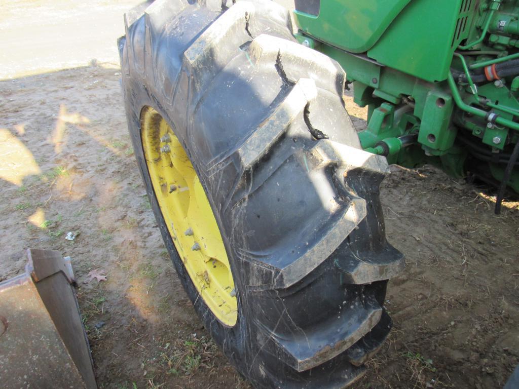 2019 John Deere 5100E 4WD Tractor