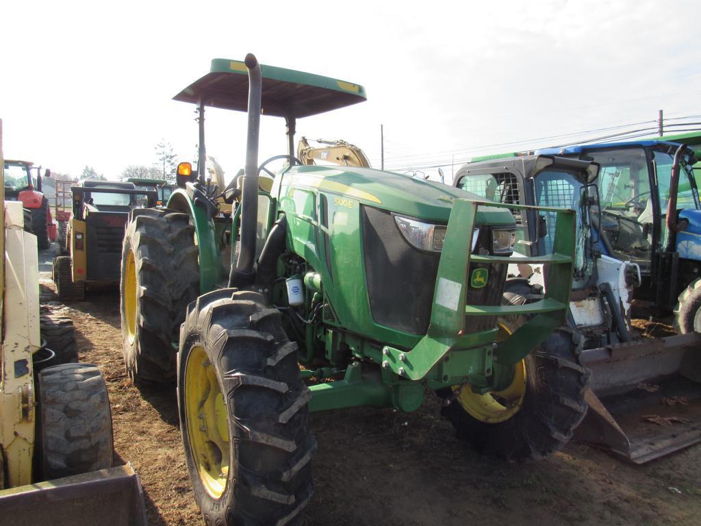 2019 John Deere 5100E 4WD Tractor