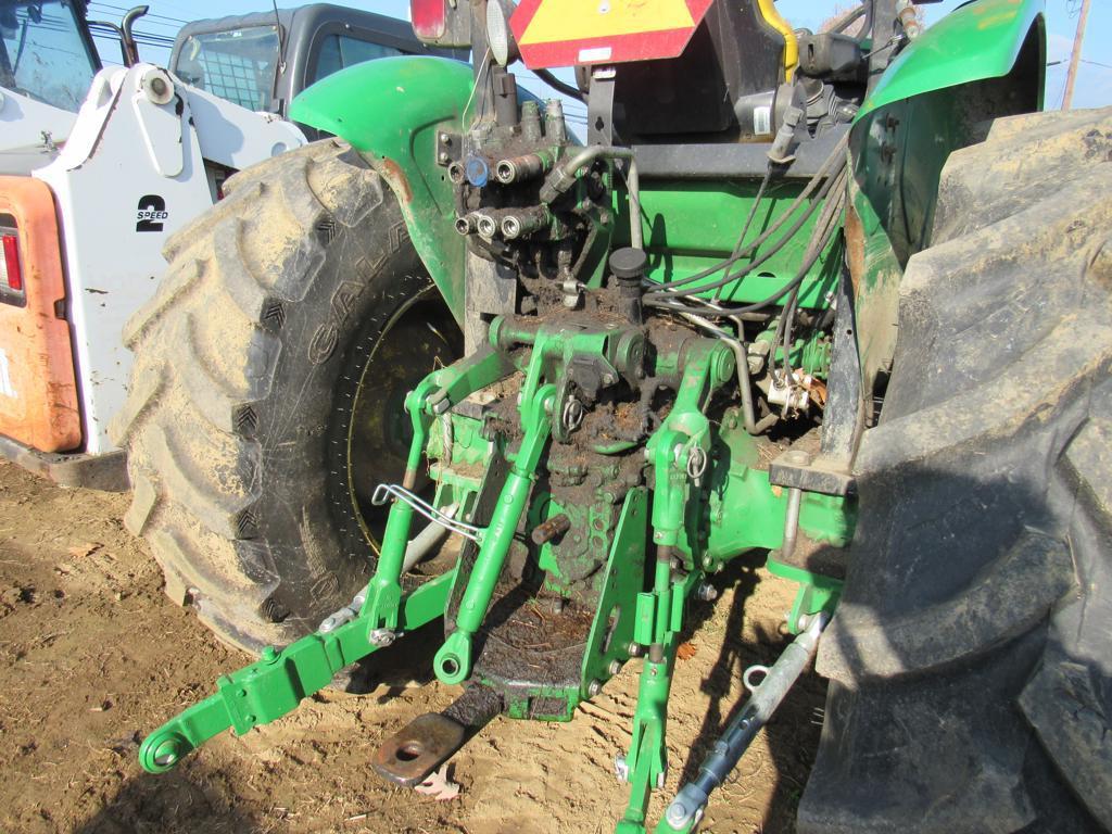2019 John Deere 5100E 4WD Tractor