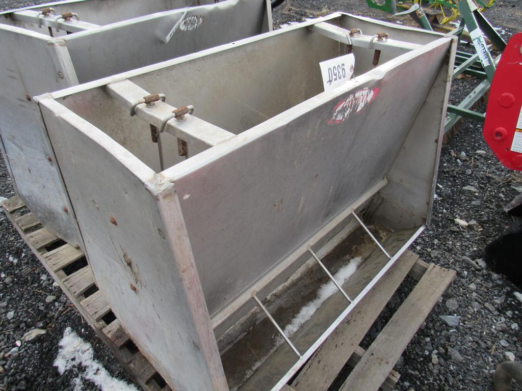 Hog Feeder