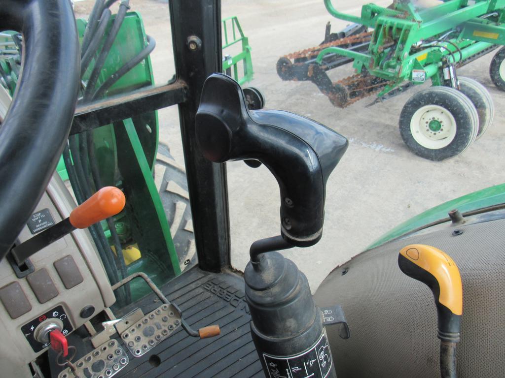 John Deere 5093E 4WD Tractor