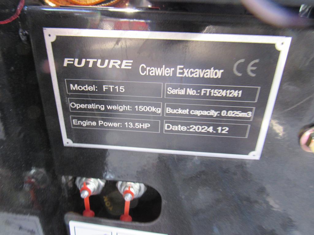 Future FT15 Mini Excavator