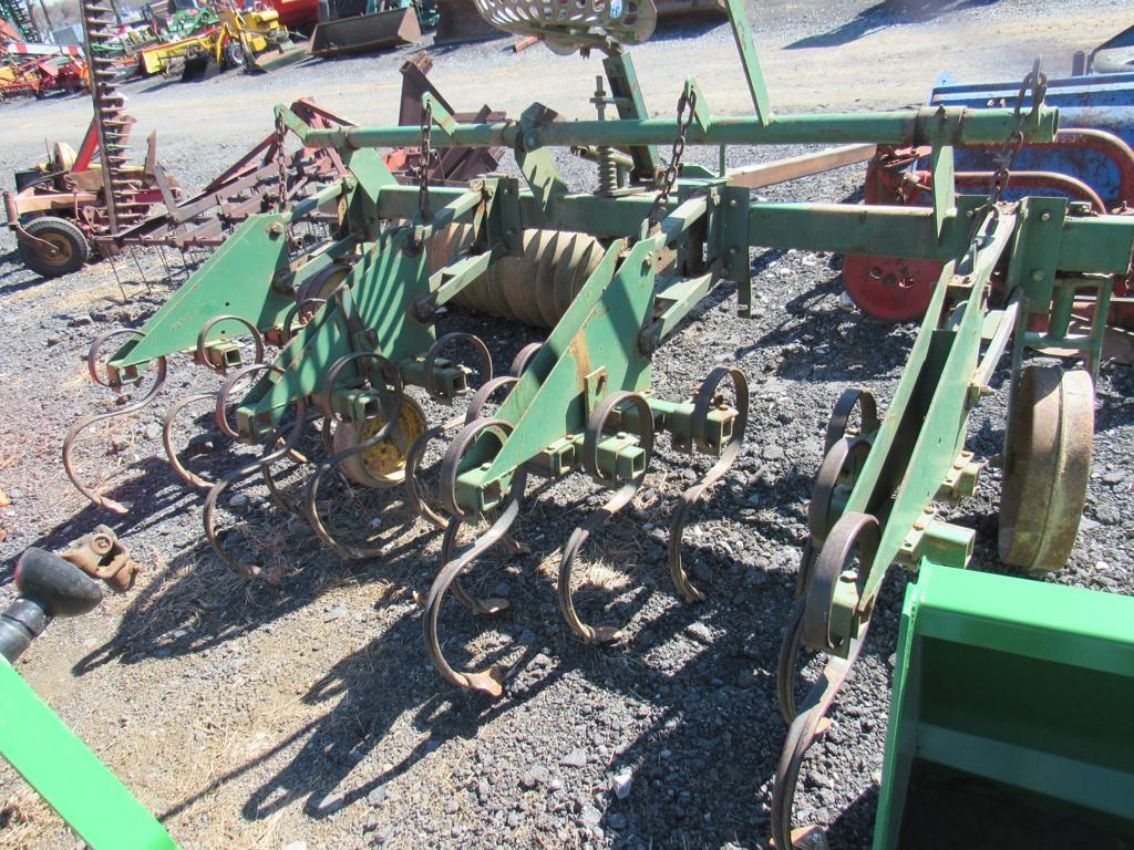 Cultivator