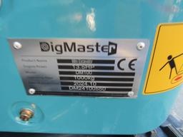 Machpro DM100 Mini Excavator