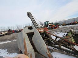 New Idea 323 Cornpicker 1 Row, w/ Manual in Office