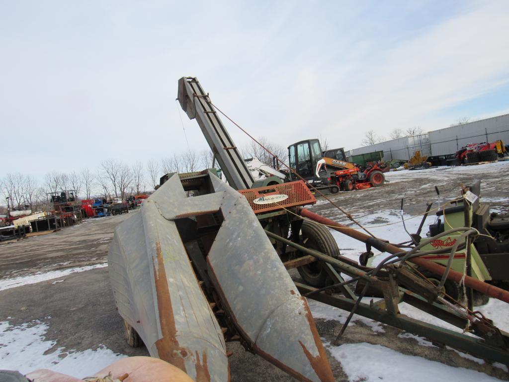 New Idea 323 Cornpicker 1 Row, w/ Manual in Office