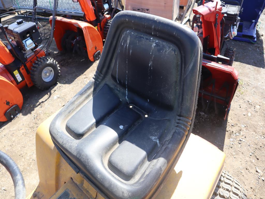 Cub Cadet Hydro 1872 Mower NON-running, 52in deck