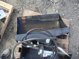 TPM 32" Hydraulic Tilt Bucket