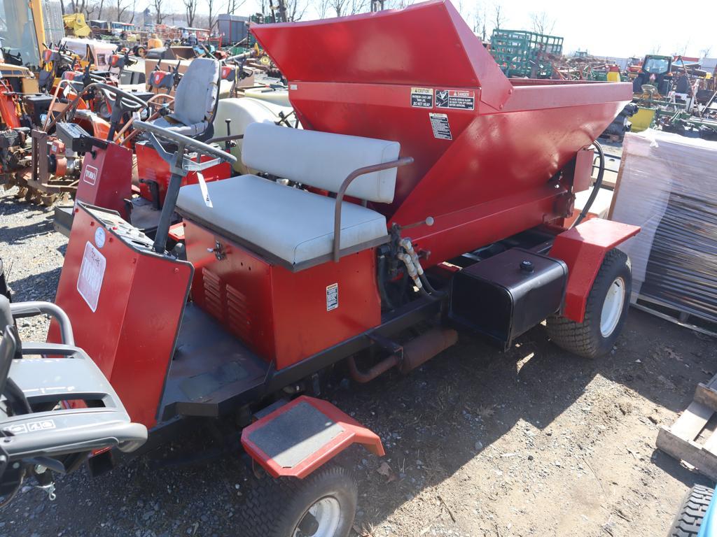 Toro Multi Pro 5200 NON-Running, w/ Top Dresser/Spreader