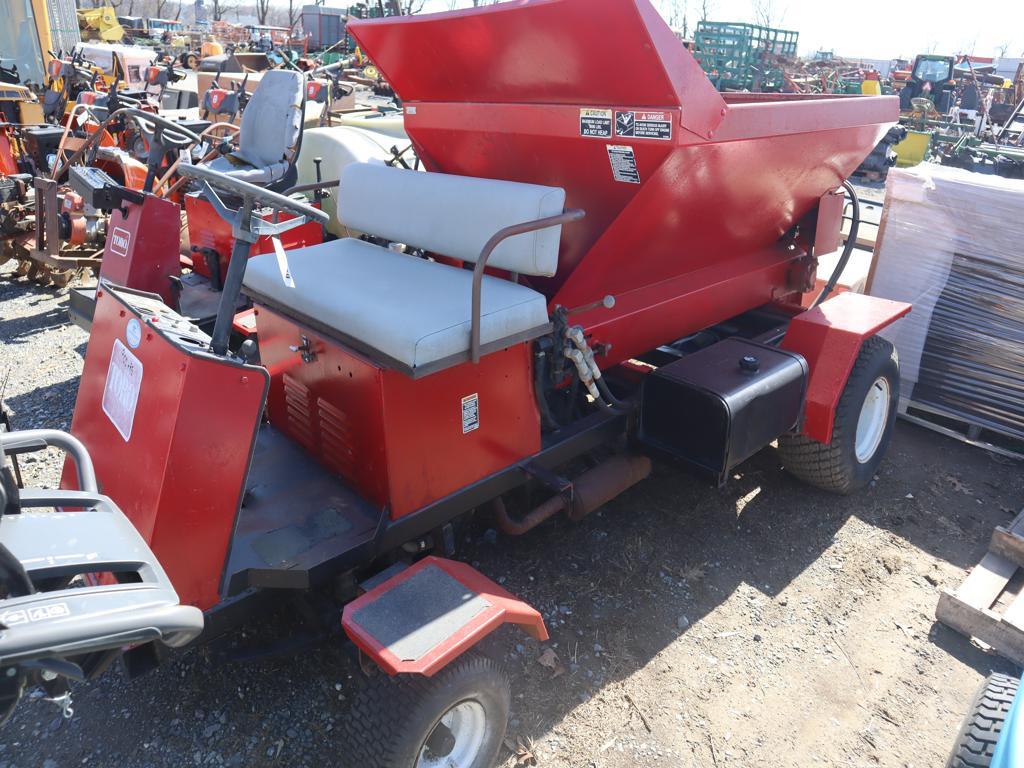 Toro Multi Pro 5200 NON-Running, w/ Top Dresser/Spreader
