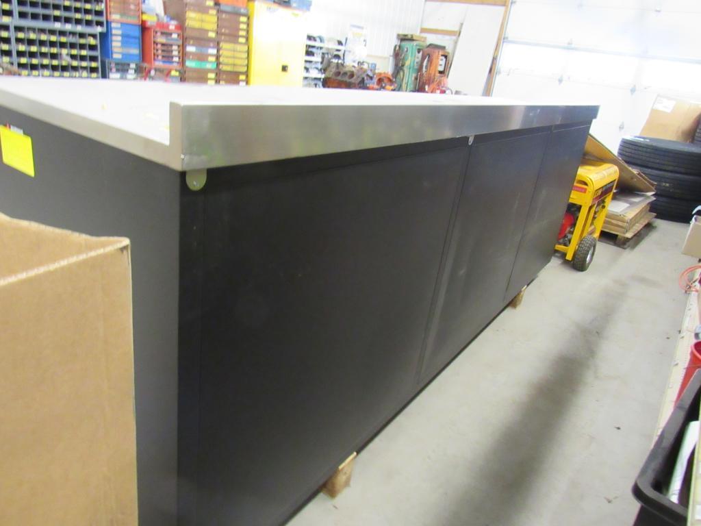 10' Tool Box , 12 Drawer, 2 Cabinet