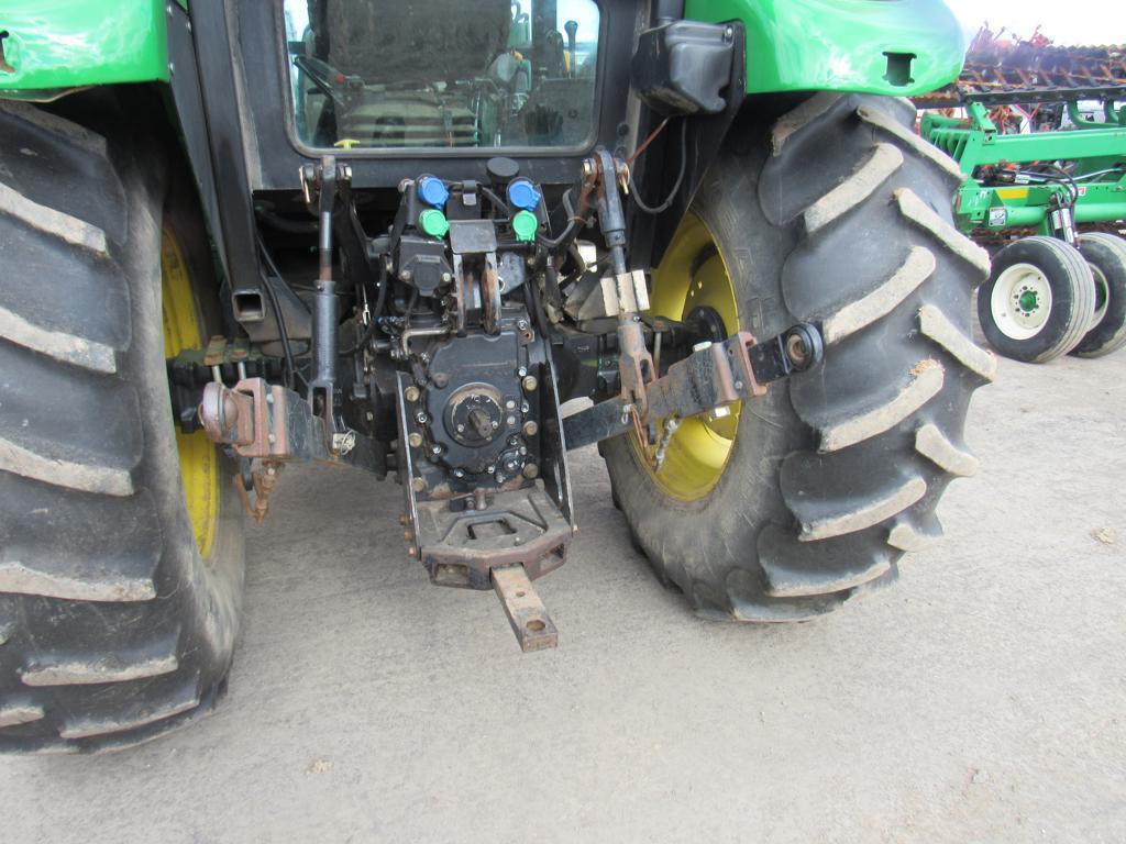 John Deere 5093E 4WD Tractor