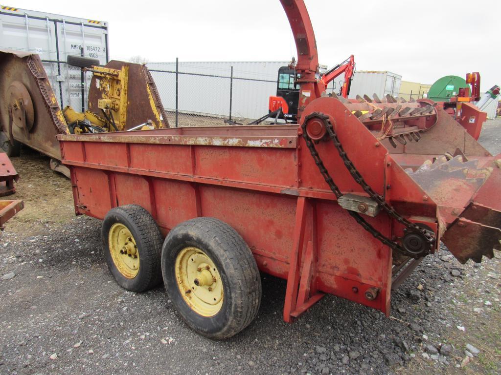 Minneapolis Moline 130 Manure Spreader