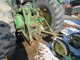John Deere 2840 2WD Tractor