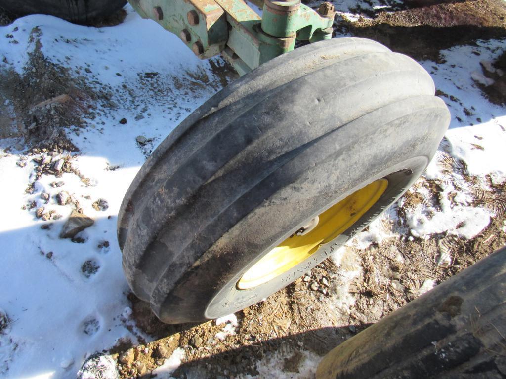 John Deere 2840 2WD Tractor