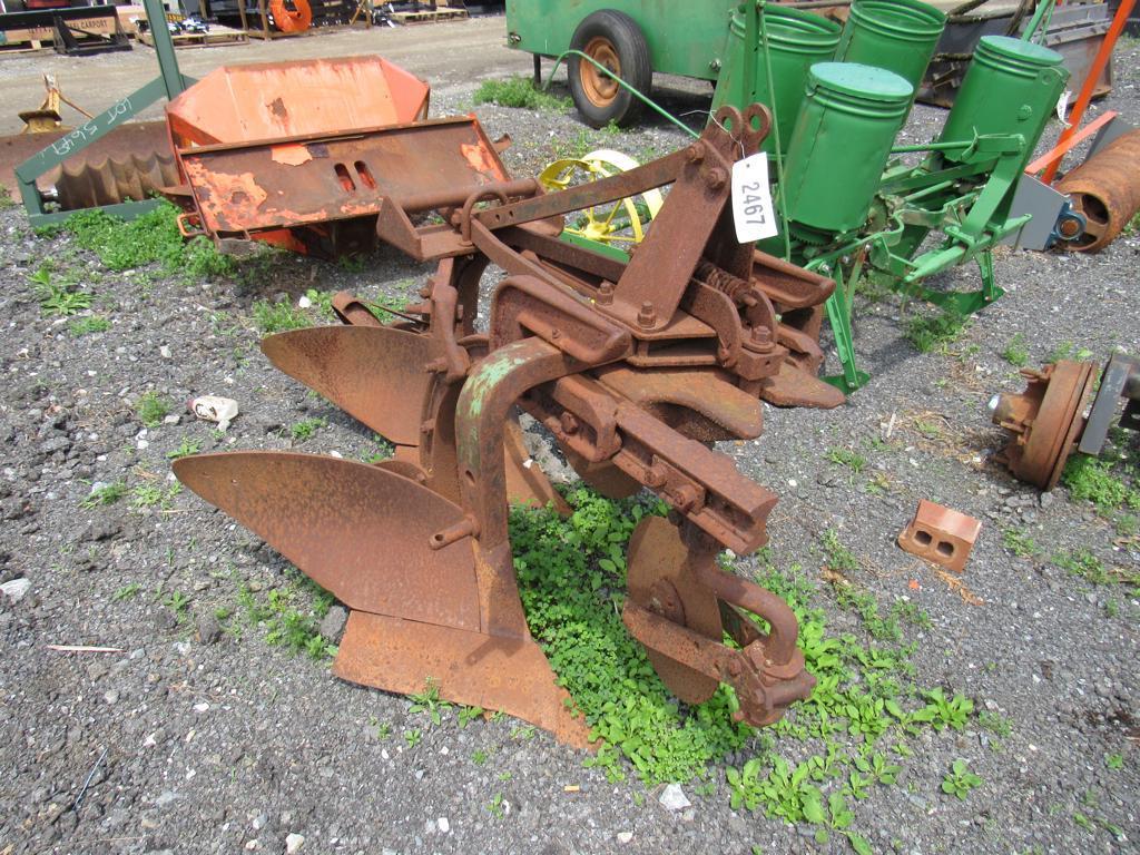 John Deere Plow (Case)