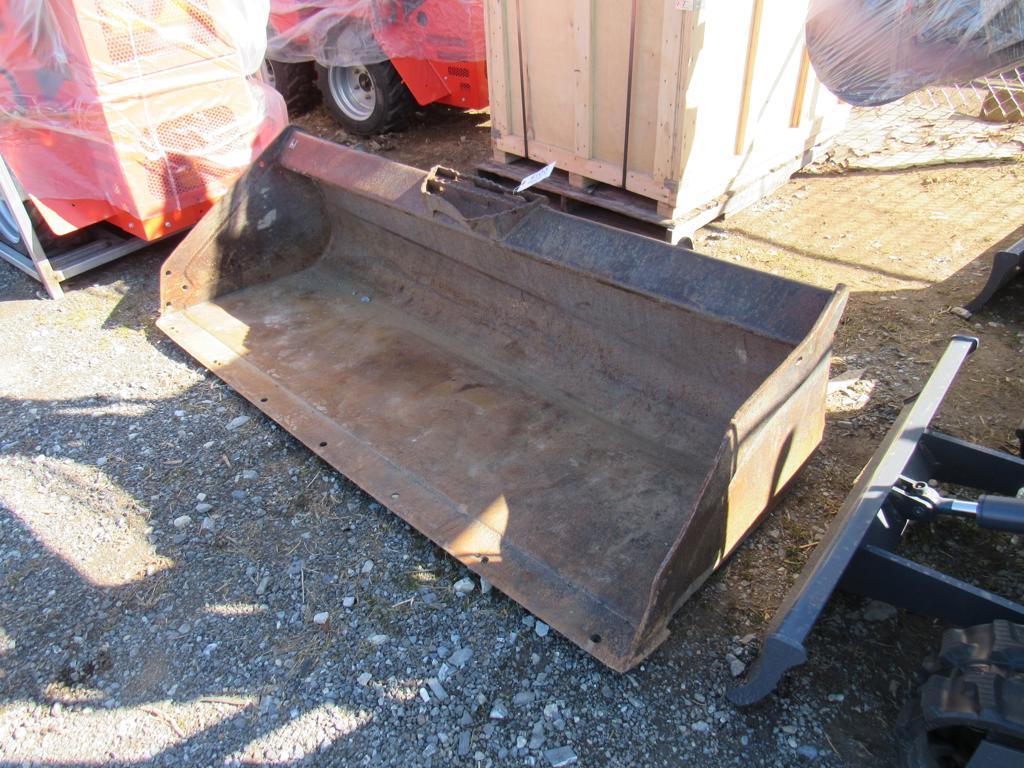 72in Skidloader Bucket