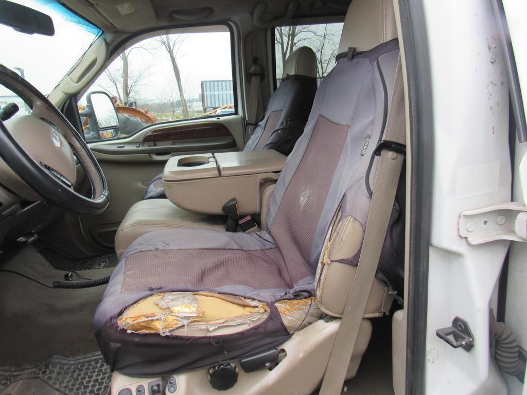 2003 Ford F350 Pick Up Truck w/ Title