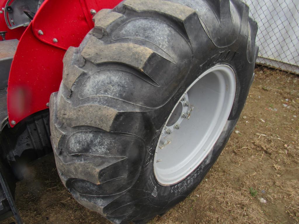 Massey Ferguson 2607H 4WD Tractor