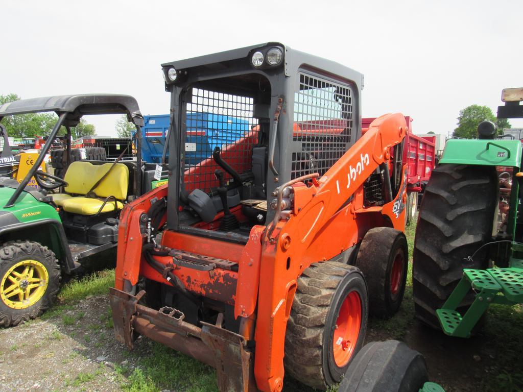Kubota SSV65 Skid Steer