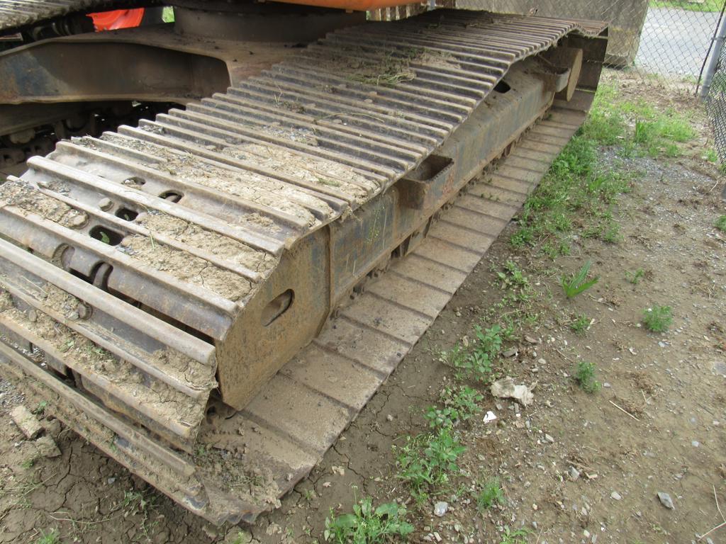 2010 Doosan DX225LC Trackhoe