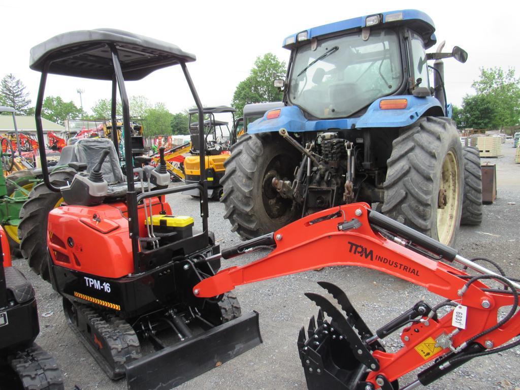 TPM 16 Mini Excavator