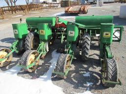 John Deere 1240 Corn Planter