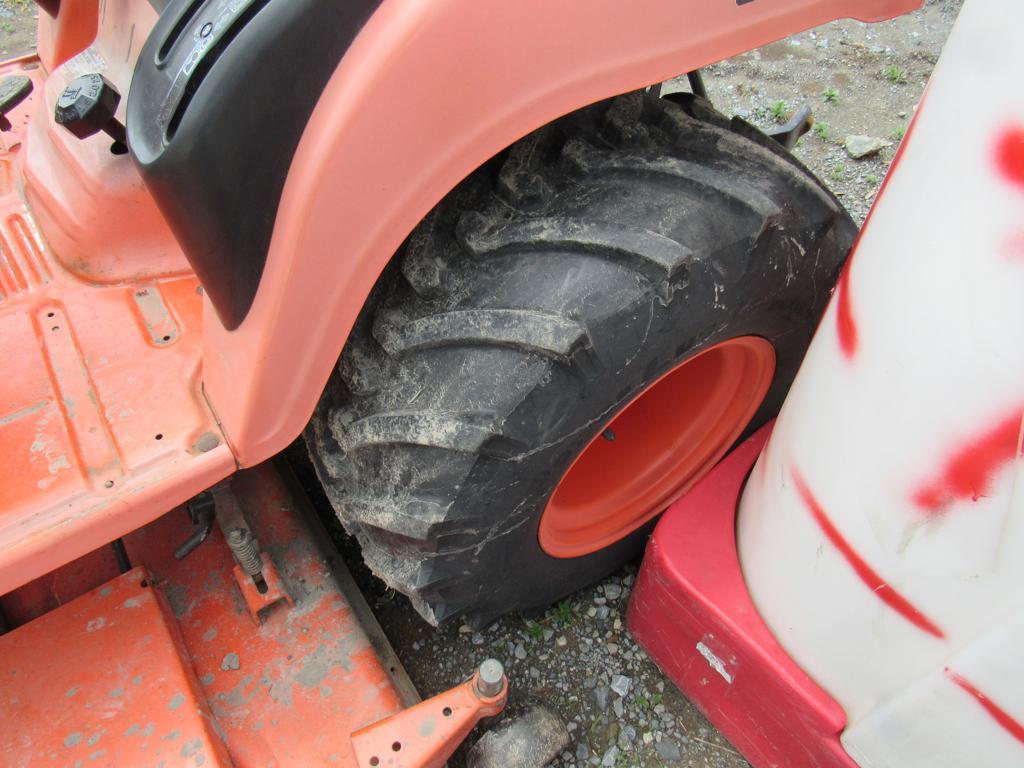 Kubota BX2200 4WD Compact Tractor
