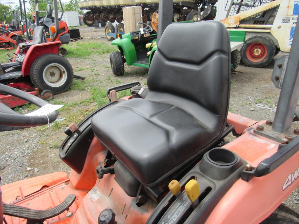 Kubota BX2200 4WD Compact Tractor