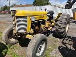 Massey Ferguson 2WD Tractor