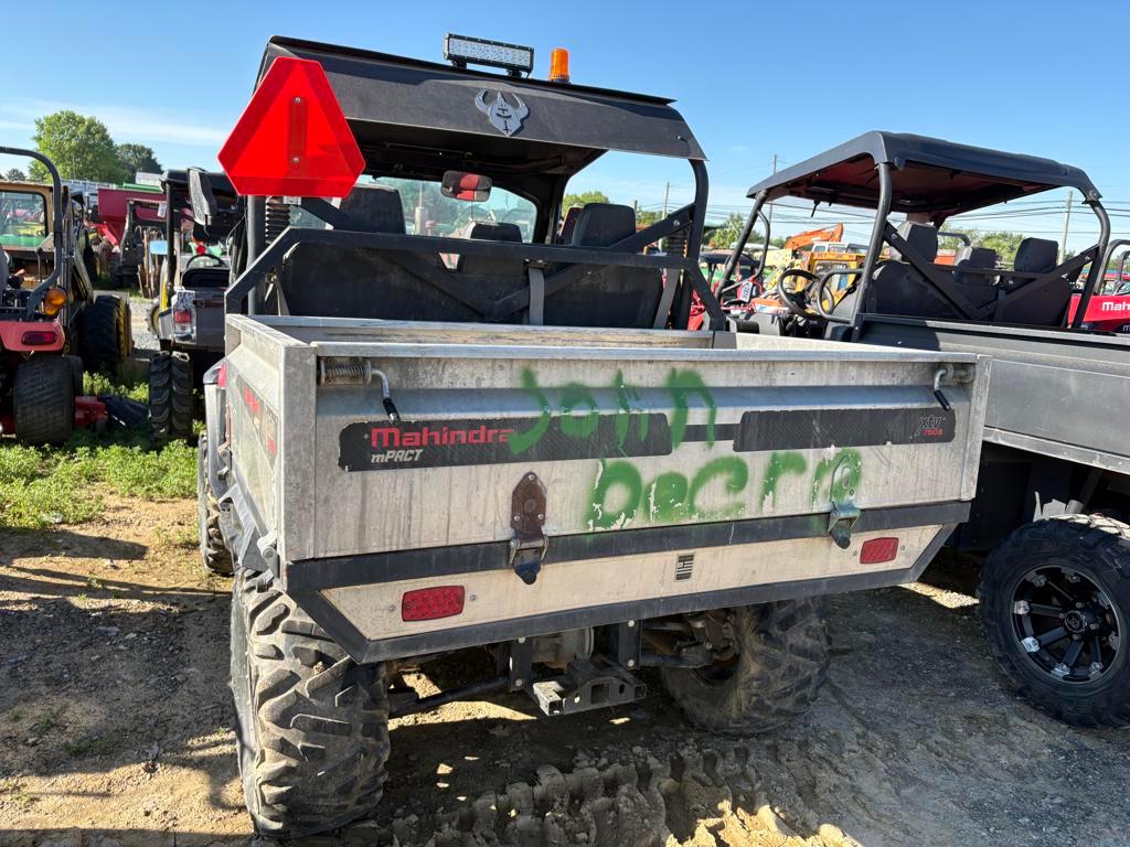 2016 Mahindra XTV750.5 4WD Flex Hauler Gas, Automatic Dump Bed, Brush Guard