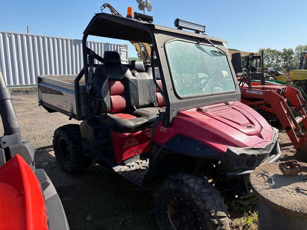 2016 Mahindra XTV750.5 4WD Flex Hauler Gas, Automatic Dump Bed, Brush Guard