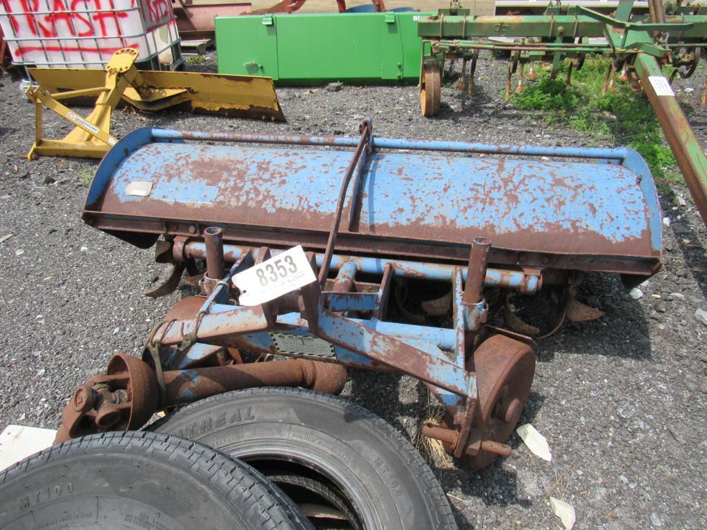 Long 1537 Rototiller