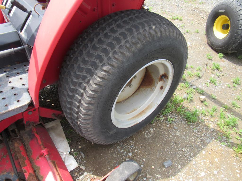 Massey Ferguson 1215H 4WD Tractor