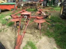 New Holland 163 Tedder