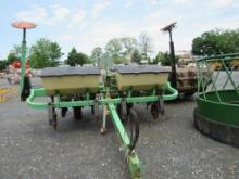 Deutz Allis 385 4 Row Planter