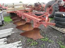 Massey Ferguson 3 Bottom Plow