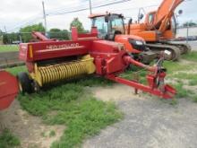 New Holland 326 Baler