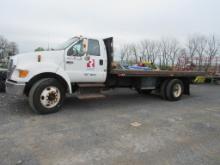 2006 Ford F750 XLT Truck w/ Title