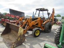 Case 580D 2WD Tractor
